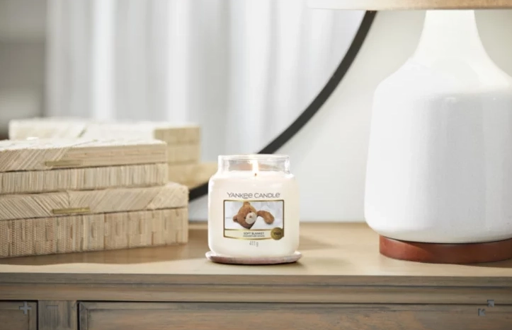 YANKEE CANDLE CANDELA IN GIARA MEDIA 