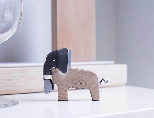 KIKKERLAND Elephant Corkscrew