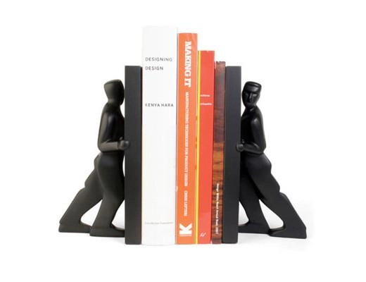 KIKKERLAND PAIR OF BOOKENDS PUSHING MEN - Kikkerland