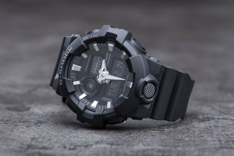 CASIO GA-700-1BER