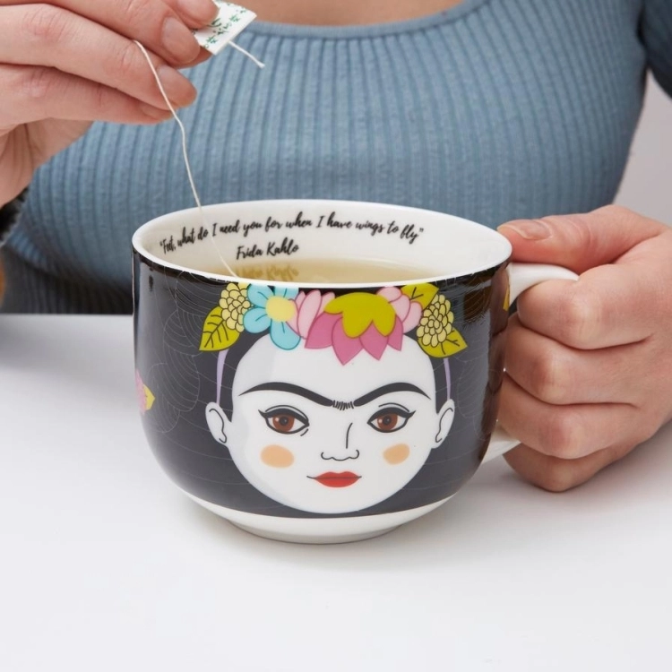 KIKKERLAND FRIDA KAHLO MUG