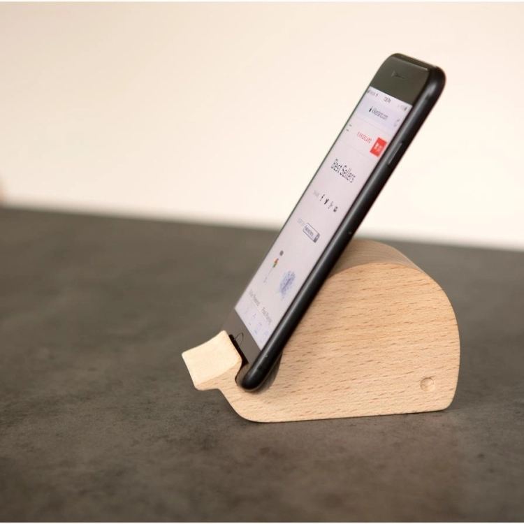 KIKKERLAND WHALE BEECHWOOD PHONE STAND - Kikkerland